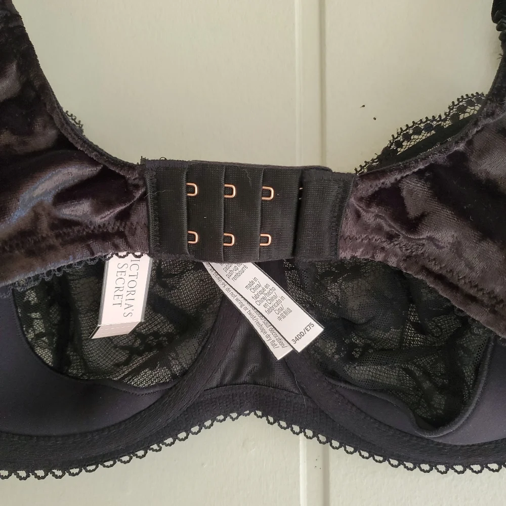 Victoria's Secret Bra 34DD Dream Angels Push-Up Without Padding Black Velvet
